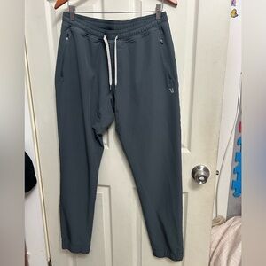 Vuori Men's Gray Sweatpants